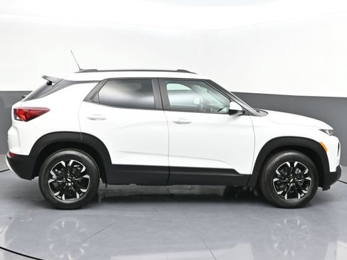 Used 2023 Chevrolet TrailBlazer LT FWD image 7