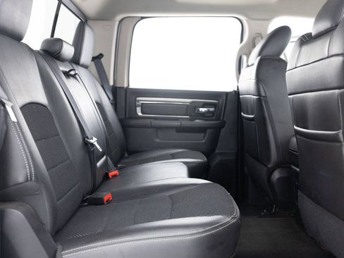 Used 2015 RAM 1500 Sport AWD/4WD image 33