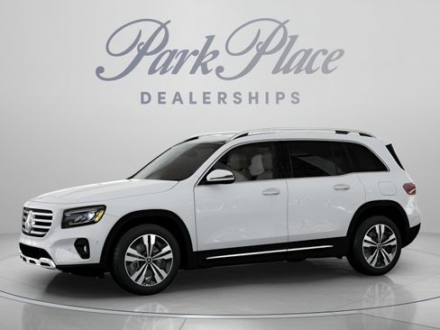 Certified 2026 Mercedes-Benz GLB 250 image 3