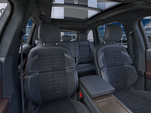 New 2026 Lincoln Nautilus Black Label AWD/4WD image 10