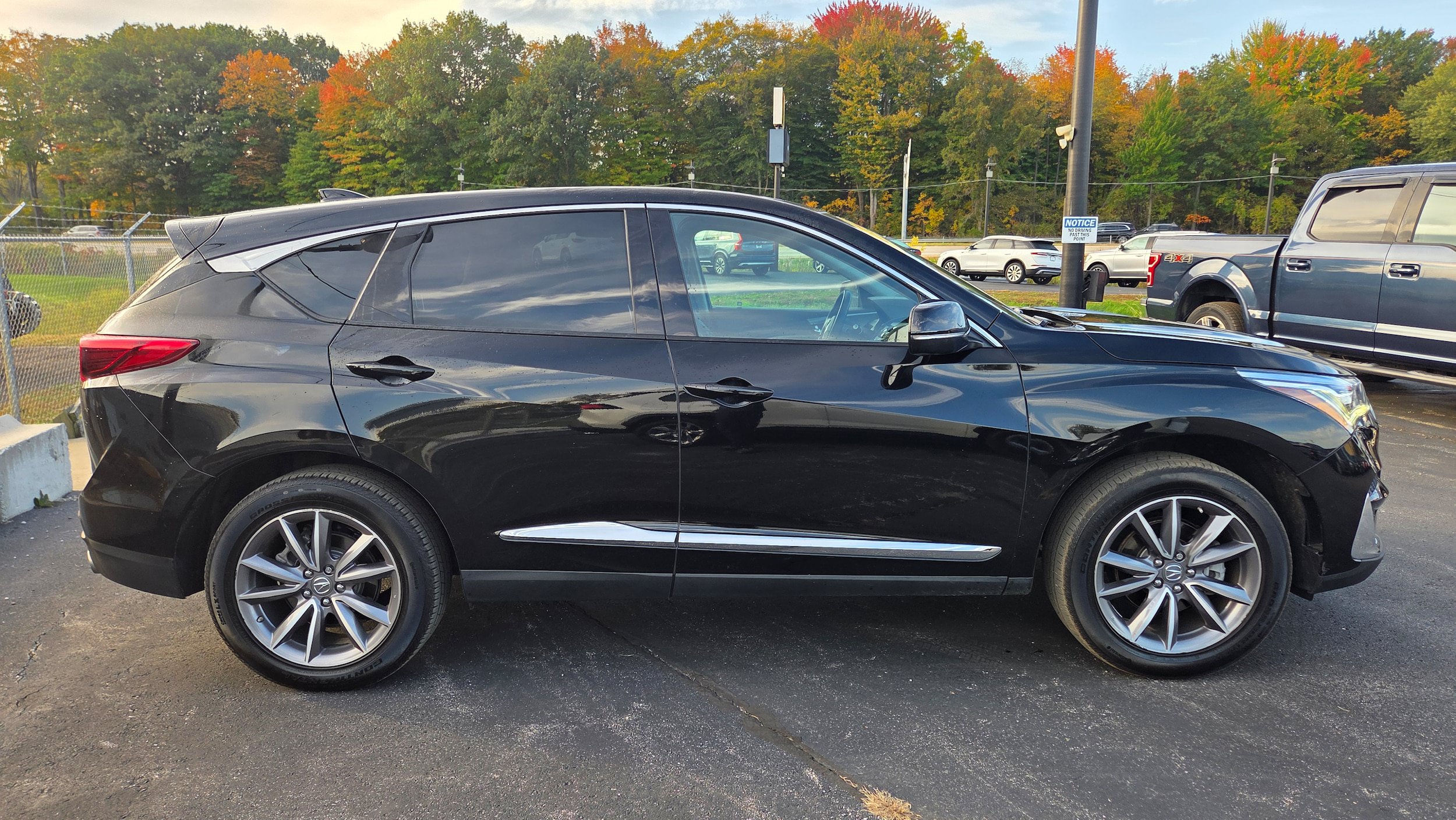 Used 2019 Acura RDX w/ Technology Package AWD/4WD image 9