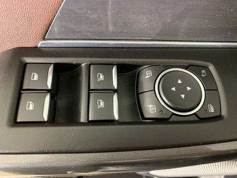 Used 2022 Ford F150 Lariat AWD/4WD image 30