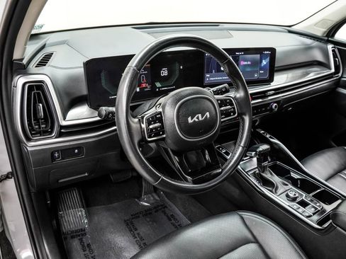 Used 2024 Kia Sorento S w/ Panoramic Sunroof Package FWD image 20