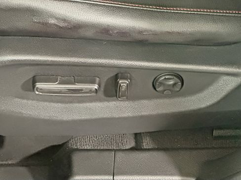 Used 2025 Honda Odyssey Sport-L image 13