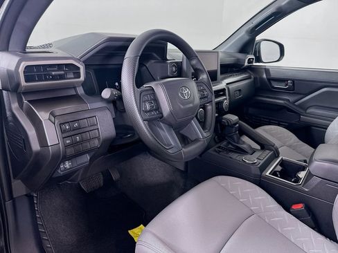 Certified 2025 Toyota Tacoma SR5 RWD image 9