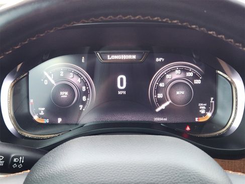 Used 2023 RAM 1500 Limited w/ Body Color Bumper Group image 26