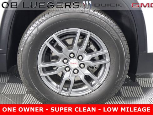 Certified 2025 GMC Acadia Elevation image 3