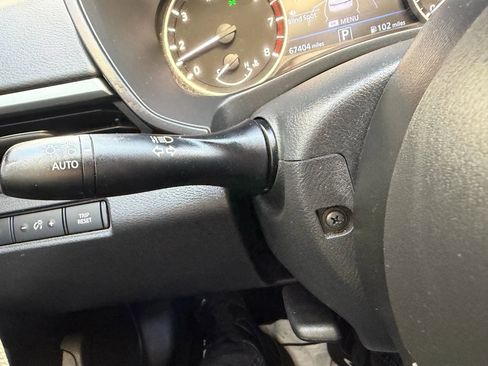 Used 2021 Nissan Altima 2.5 SV FWD image 16