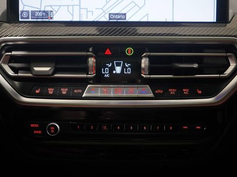 Used 2023 BMW X4 M40i w/ Premium Package image 13