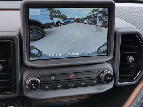 Certified 2024 Ford Bronco Sport Outer Banks w/ Tech Package AWD/4WD image 27
