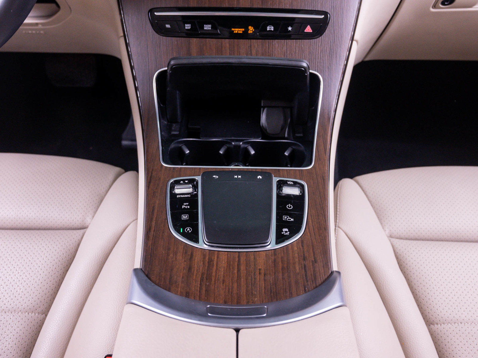 Used 2022 Mercedes-Benz GLC 300 4MATIC image 29