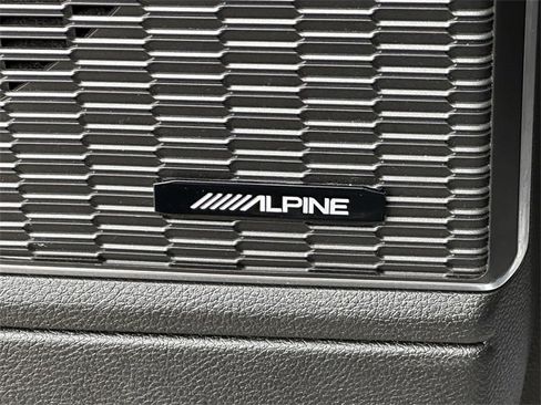 Used 2023 Jeep Grand Cherokee L Overland w/ Luxury Tech Group IV image 25