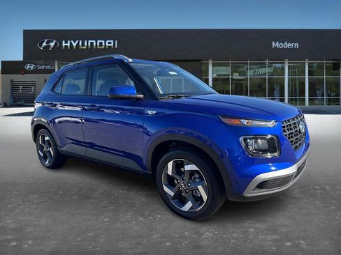 New 2026 Hyundai Venue SEL image 2
