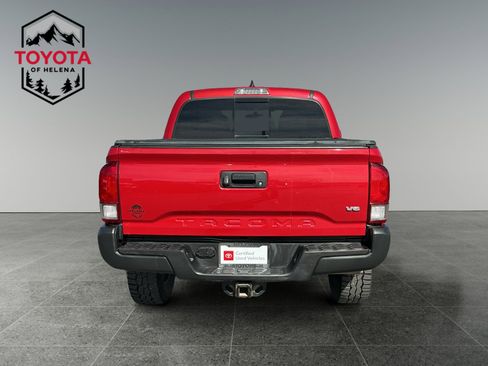 Certified 2017 Toyota Tacoma TRD Sport w/ Tow Package (A/T) image 4