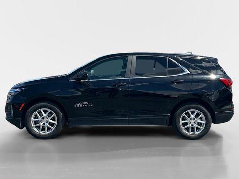 Used 2024 Chevrolet Equinox LT FWD image 2