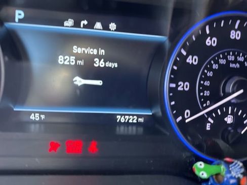 Used 2021 Hyundai Palisade SEL w/ Premium Package image 3