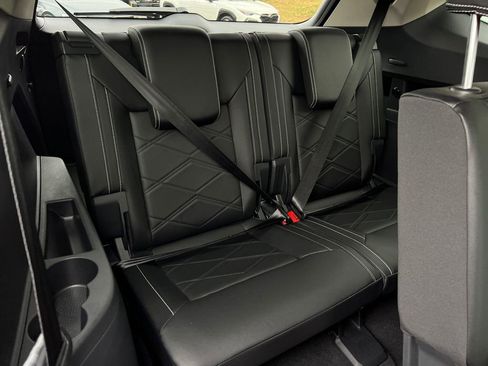 Certified 2026 Volkswagen Atlas SE image 16