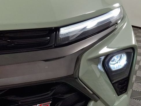 Used 2024 Chevrolet TrailBlazer RS w/ Convenience Package AWD/4WD image 12