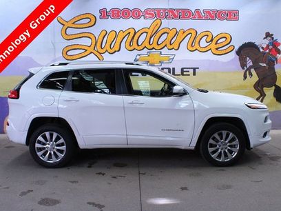 Used 2016 Jeep Cherokee Overland w/ Technology Group