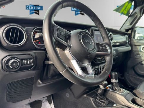 Certified 2021 Jeep Wrangler Unlimited Sahara image 11