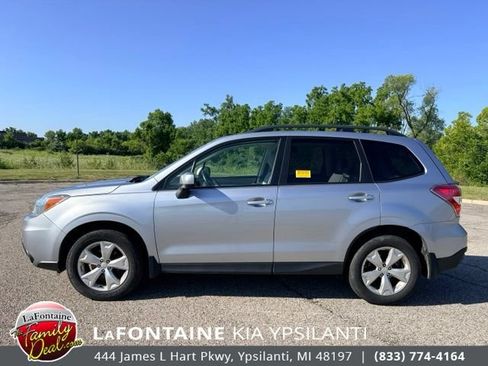 Used 2014 Subaru Forester 2.5i Premium w/ All-Weather Package AWD/4WD image 2