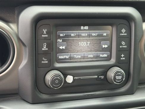 Used 2019 Jeep Wrangler Unlimited Sport AWD/4WD image 10