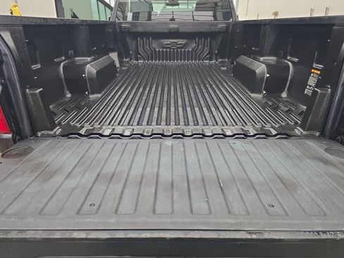 Used 2022 Chevrolet Silverado 1500 W/T w/ WT Value Package image 22