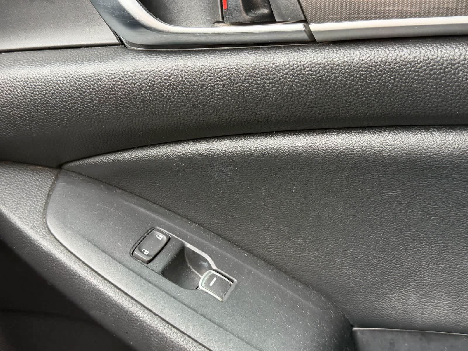 Used 2022 Honda Accord Sport image 22