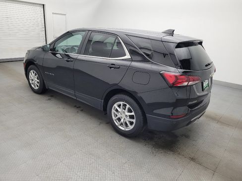 Used 2024 Chevrolet Equinox LT image 3