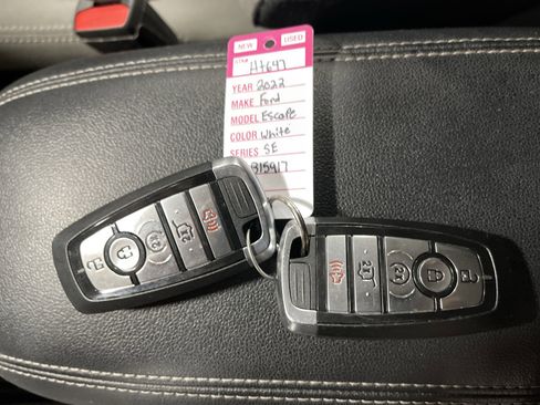 Used 2022 Ford Escape SE w/ Convenience Package image 24