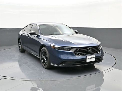 New 2025 Honda Accord SE image 19