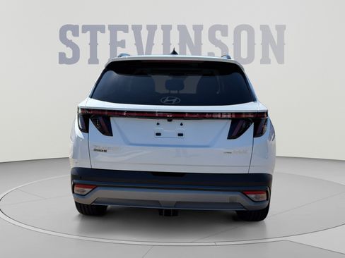 Used 2026 Hyundai Tucson Limited AWD/4WD image 4