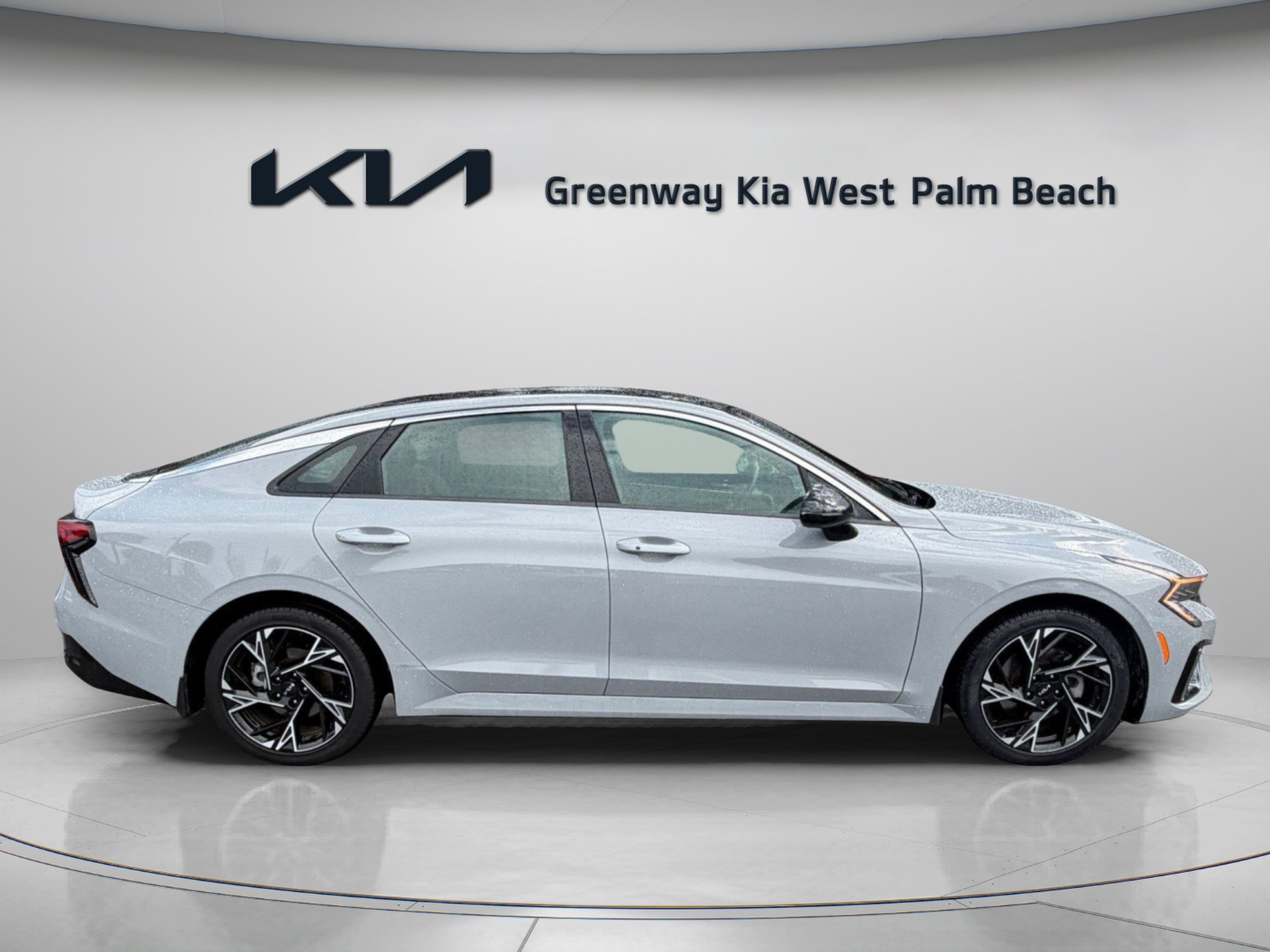 Used 2025 Kia K5 GT-Line w/ GT-Line Premium Package FWD image 8