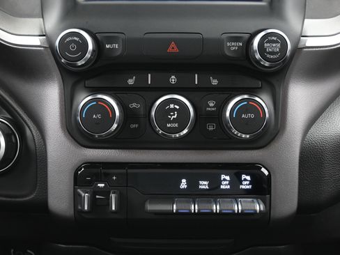 Used 2020 RAM 1500 Lone Star image 36