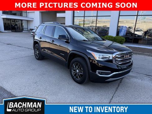 Used 2018 GMC Acadia SLT FWD image 2
