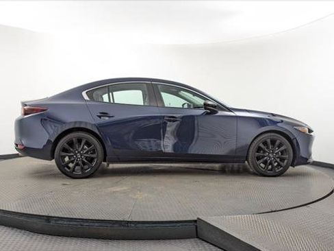 Used 2024 MAZDA MAZDA3 s image 9