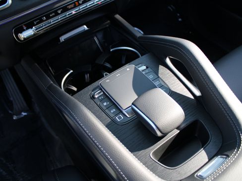 New 2026 Mercedes-Benz GLE 450 4MATIC image 19