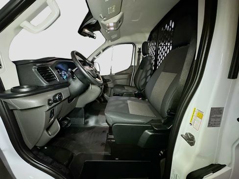 Used 2025 Ford Transit 250 Low Roof w/ Exterior Upgrade Package RWD image 18