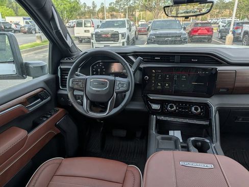 New 2026 GMC Sierra 2500 Denali Ultimate image 9