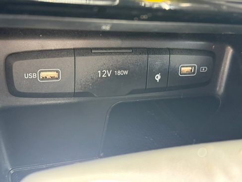 Used 2022 Hyundai Santa Cruz SEL Premium AWD/4WD image 34