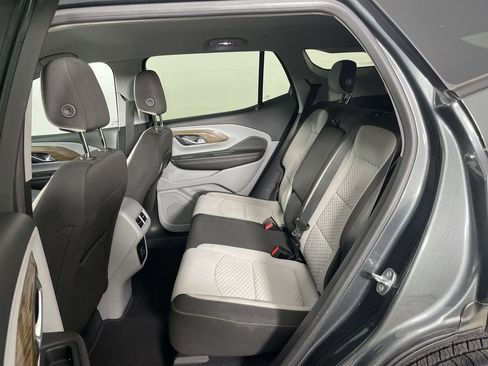 Used 2020 GMC Terrain SLE image 24
