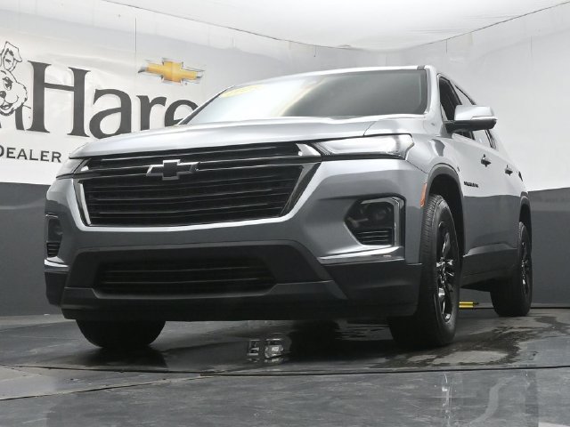 Used 2023 Chevrolet Traverse LS w/ Midnight/Sport Edition FWD image 62