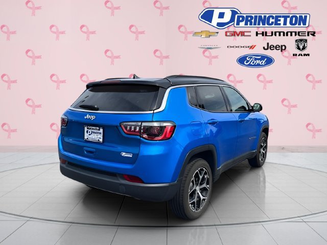 Used 2024 Jeep Compass Limited AWD/4WD image 8