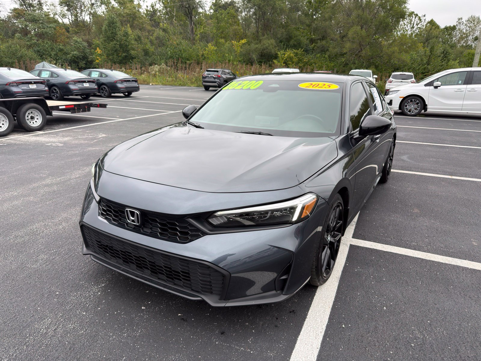 Used 2025 Honda Civic Sport image 2