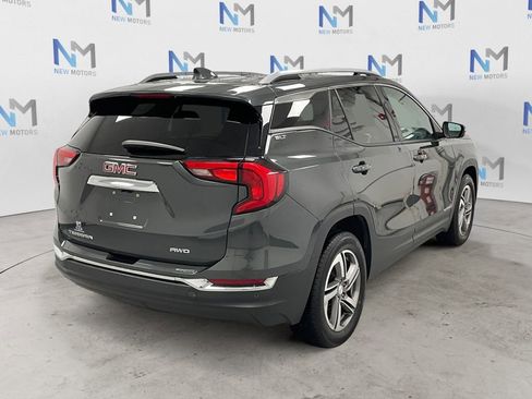 Used 2021 GMC Terrain SLT w/ Infotainment Package II image 4