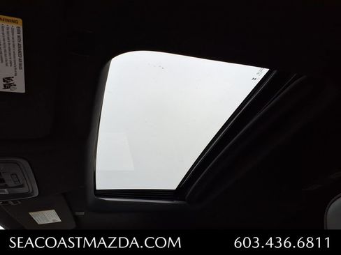 Used 2023 Chevrolet Silverado 1500 High Country w/ Technology Package image 16