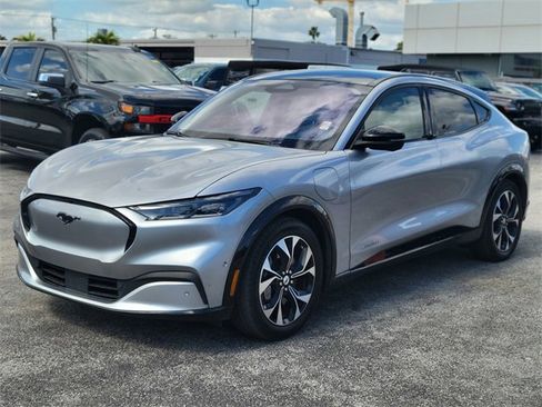 Used 2021 Ford Mustang Mach-E Premium image 2