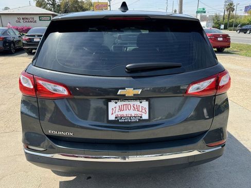 Used 2018 Chevrolet Equinox LS image 6