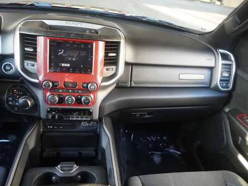 Used 2019 RAM 1500 Big Horn AWD/4WD image 38