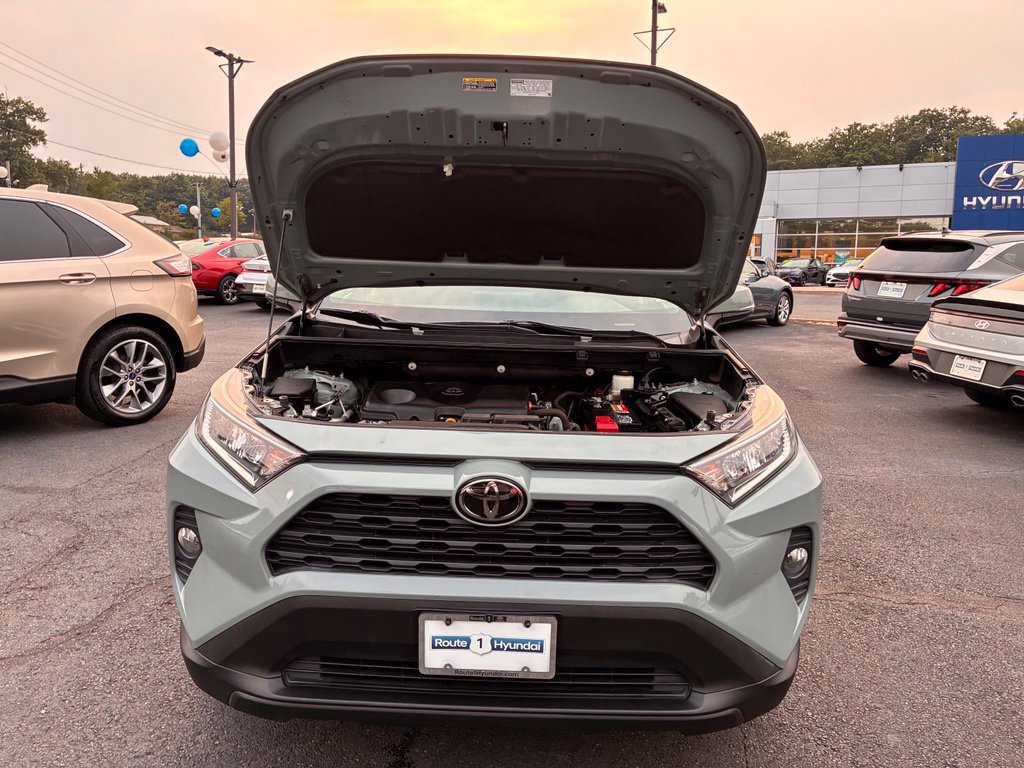 Used 2021 Toyota RAV4 XLE FWD image 10